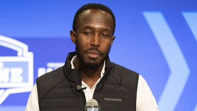 Former Vikings GM Left NFL World In ‘Disbelief’ After Taking Paternity Leave