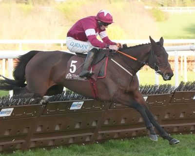 Brighterdaysahead topples favourite Lossiemouth to win Irish Champion Hurdle