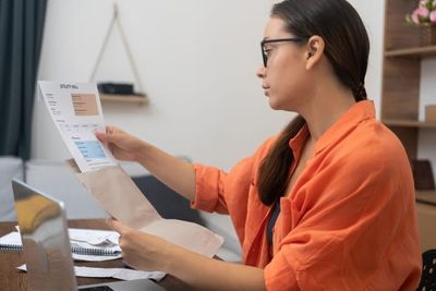 8 Utility Bill Add-Ons That Quietly Cost Homeowners $120–$300 a Year