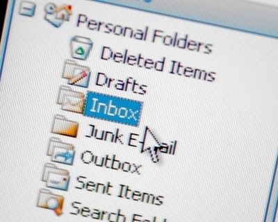 Viral AI personal assistant seen as step change – but experts warn of risks