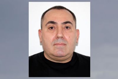 European crime boss dragged from limo in London and arrested after three year manhunt