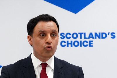‘Right’ for Lord Mandelson to leave Labour, says Scottish leader Anas Sarwar
