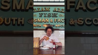 Marco Pierre White eating a McDonald's proves food and drink is better unserious