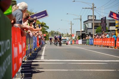Melbourne to Warrnambool and Women's Warrnambool Cycling Classic rescheduled, bushfires cause two-week delay