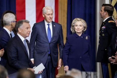 Bill and Hillary Clinton agree to testify in House Epstein investigation