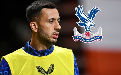Dwight McNeil: Crystal Palace miss out on sixth deal of January transfer window as loan move falls through