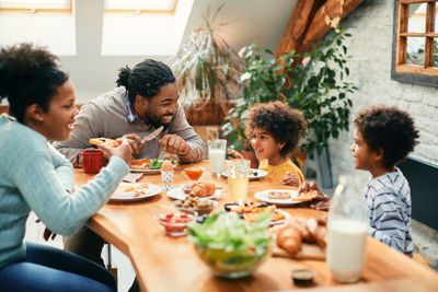 Feeling stressed? Make time to share a meal with others