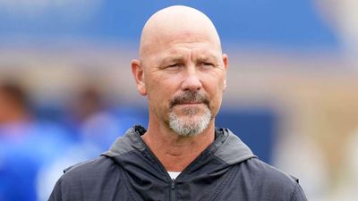 Robert Saleh Hires Ex-Jaguars Coach Gus Bradley to Be Titans Defensive Coordinator