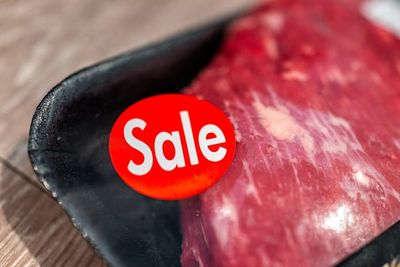 Why Clearance Meat Disappears by Noon — And How to Get There First