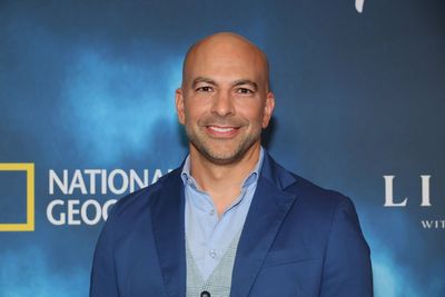 CBS News contributor Peter Attia ‘ashamed’ of crude emails with Epstein in latest problem for Bari Weiss