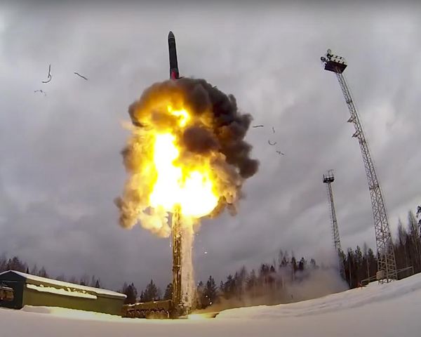 Expiry of nuclear weapons pact between US and Russia risks new arms race