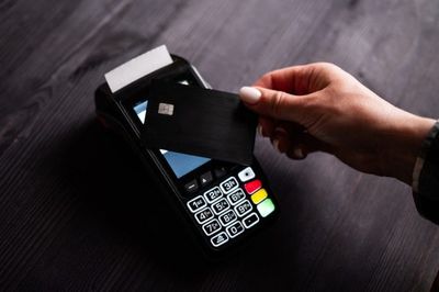 Retail Store Credit Cards Now Charging 30% APR on Average