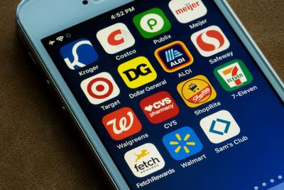 5 Grocery App Perks That Are Actually Worth the Storage Space