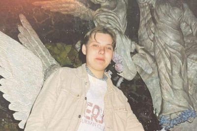 Butcher ‘killed her girlfriend with horse figurine, then cut her in two’