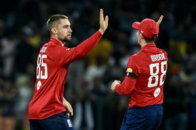 England complete T20 series sweep as spinners shine after batting struggle