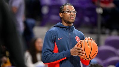 Arizona Basketball Coach Tommy Lloyd Shares Bryce James’s Official Status for Season