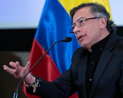 Colombian president and Trump put aside insults for amicable White House meeting