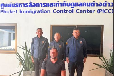 French tuk-tuk sex-show couple deported, blacklisted