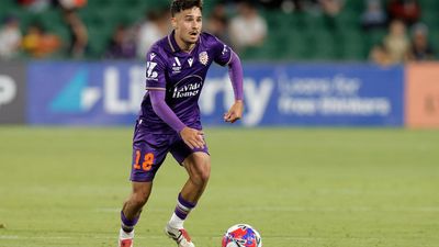 Glory's heavy heart as Dutch club buy 'future Socceroo'