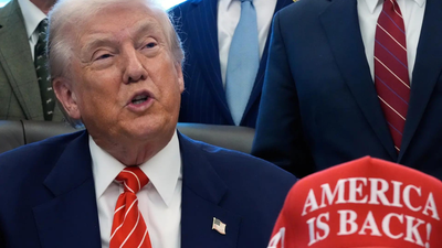 'I’ve never seen you smile': Donald Trump snaps at female reporter over Epstein question — Watch