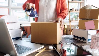 From $0 To $200,000 in Sales in the First Year: A Clothing Reseller Shares His Secrets