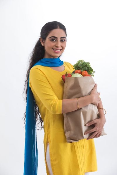 5 Ways to Save on Groceries for a Single Person