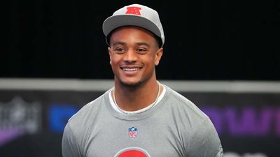 Broncos Star Has Brutal Super Bowl Prediction for Drake Maye and the Patriots