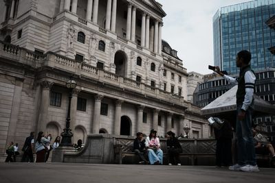Bank of England set to keep interest rates on hold as it faces ‘balancing act’