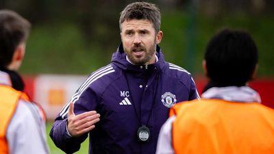 Michael Carrick Invites 15-Year-Old Man Utd Wonderkid to First-Team Training