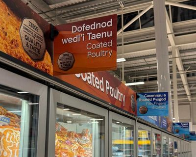 Tesco sorry for putting up Welsh bilingual signs in Cornwall