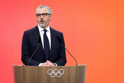 LA officials call on 2028 Olympics chair to resign over Ghislaine Maxwell emails