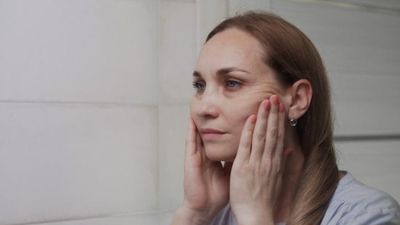 10 Relationship Dynamics That Make You Miss the Version of Yourself You Used to Be