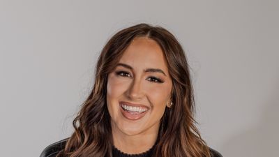 Codie Sanchez: 15 Books That Will Make You Rich