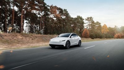 Tesla’s sales are plummeting, so it’s adding a cheaper all-wheel-drive Model Y in the US in a bid to drum up interest