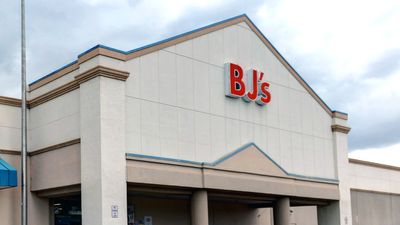 The Best $20 You Can Spend at BJ’s Wholesale Ahead of Spring 2026