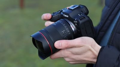 Canon RF 14mm f/1.4L VCM lens hands-on: expansive view but expensive price