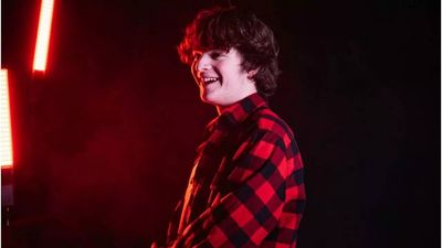 “Seriously unfunny prank call”: Tubbo’s IRL stream turns terrifying after hoax caller triggers armed police response