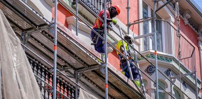 Spain already regularised over half a million undocumented migrants in 2005. Here’s what happened to its economy