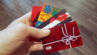 Still Sitting on Gift Cards From Christmas? Here’s How To Max Out Their Value