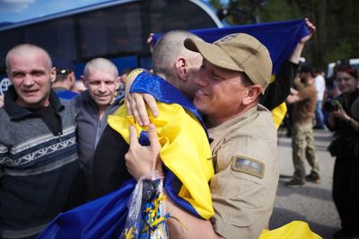 Ukraine and Russia to exchange hundreds of prisoners following peace talks