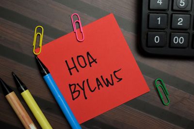 New HOA Crackdowns Are Targeting Backyard Gardens in 2026