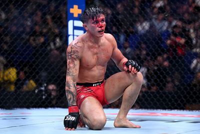 Lone’er Kavanagh catapulted into UFC main event with Brandon Moreno despite KO loss