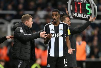 Why Eddie Howe must stay at Newcastle – and Alexander Isak is to blame for his problems