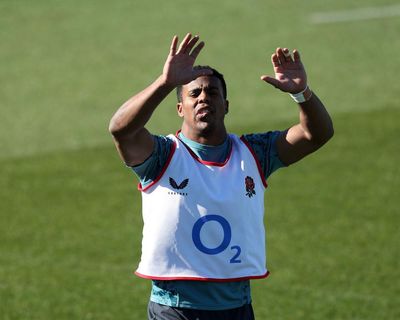 Feyi-Waboso hands England Six Nations injury scare 48 hours before Wales opener