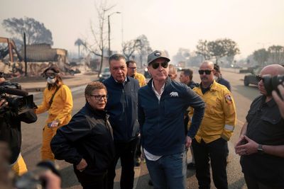 LA mayor ordered fire department to downplay failures in fighting historic wildfires, report says