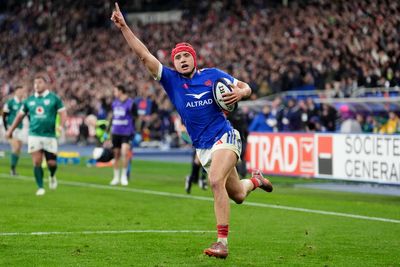 France open Six Nations with statement victory against Ireland