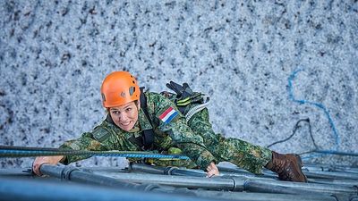 Dutch Queen Máxima training to become army reservist at 54