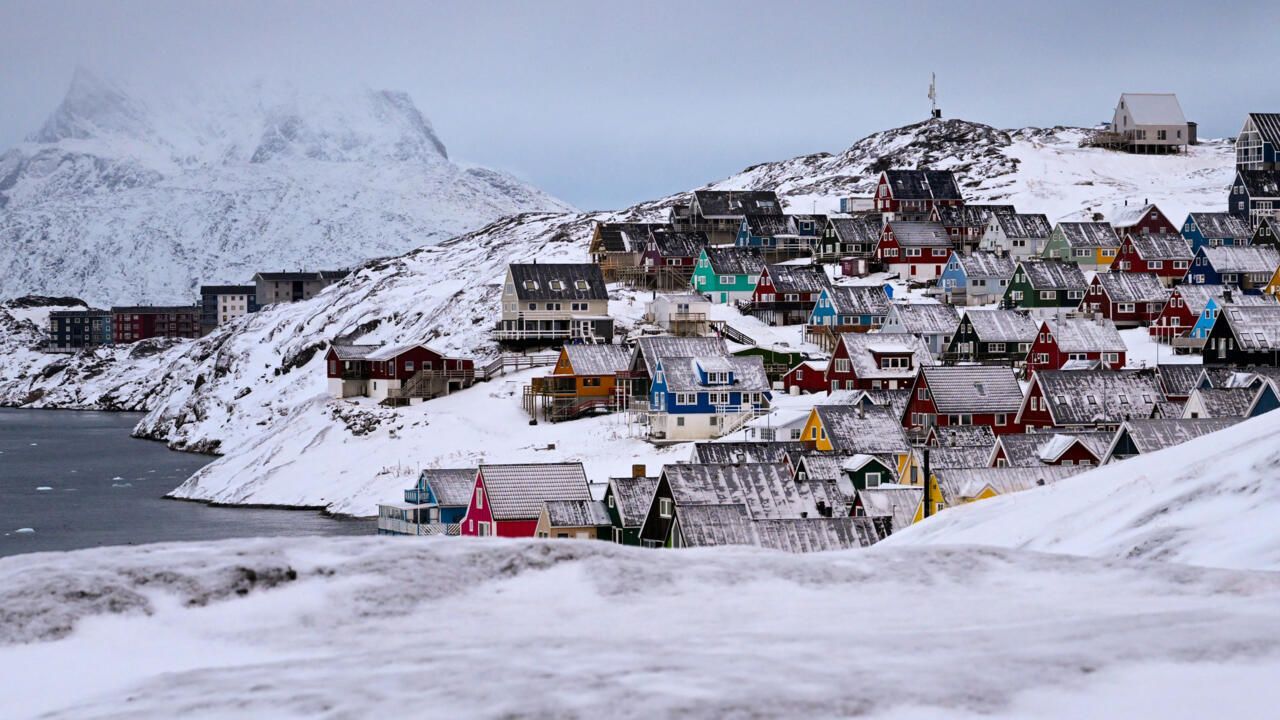 In show of support, Canada and France open consulates in Greenland