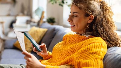 Bank Employee Reveals 5 Money Hacks That Actually Work