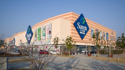 10 Must-Have Spring Clothing Items To Buy Now at Sam’s Club